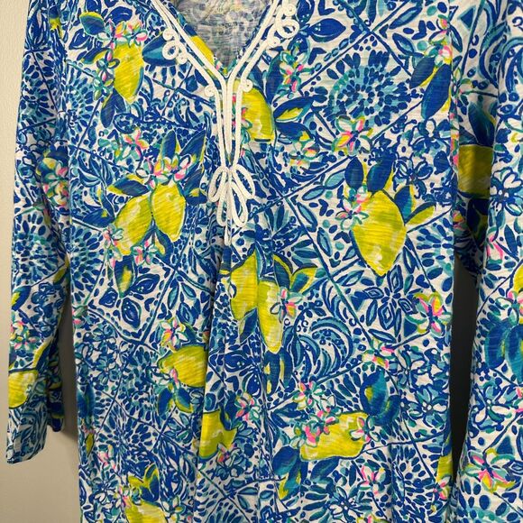 Lilly Pulitzer Medium Kaia Knit Tunic Top Zest For Life Lemons Blouse - Picture 2 of 4